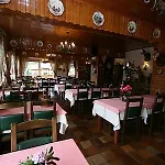 Le Castellan Hotel