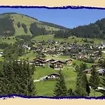 Le Castellan Hotel Châtel