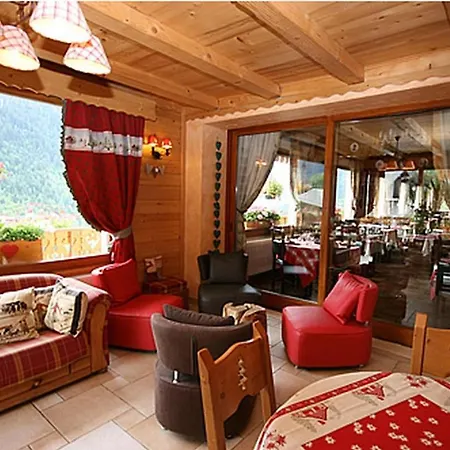Le Castellan 3* Châtel