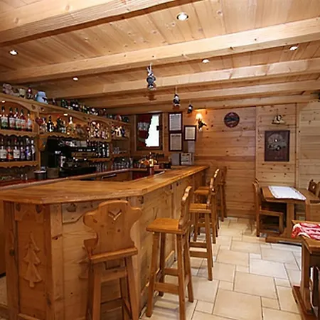Le Castellan Hotel Châtel