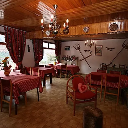 Le Castellan 3*